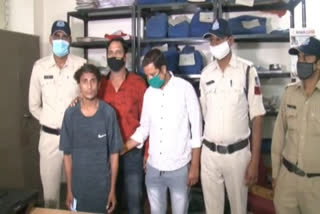 Accused arrested with fake note