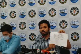 aap leader durgesh pathak raises question on mcd for not providing fund to gaushala in delhi