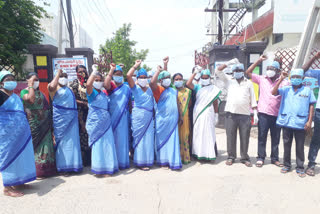 contract and outsourcing medical employees protest in front of mahabubabad govt hospital