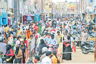 people crowd in corona time in ananthapuram district