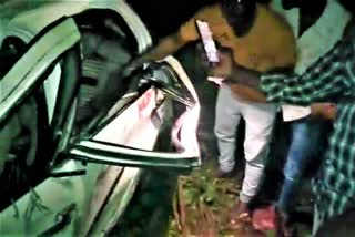 two-members-died-in-road-accident-at-maheswaram-in-rangareddy-district
