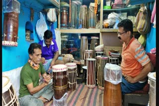 corona-effect-on-drummer-business-at-chiplun-ratnagiri