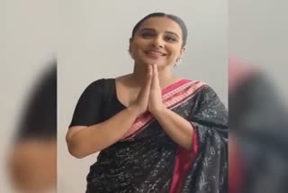 actress-vidyabalan-praises-sambalpuri-saree