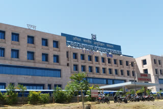 Ban on the third phase trial of MBW running in Bhopal AIIMS