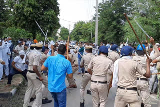 police lathicharge pti teachers protest in jind