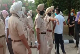 A scuffle broke out between students and security personnel at Punjabi University
