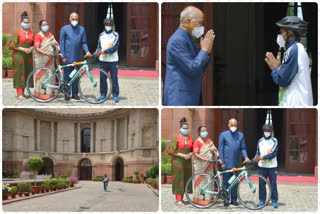 President ram nath kovind gift sports bicycle to reyaz