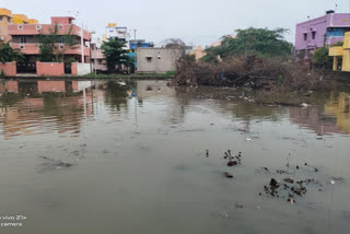 public blocked the road in Ambattur demanding drainage facilities