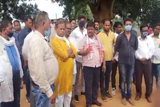 ud-minj-engineer-and-officials-of-public-works-department-reprimanded-in-jashpur