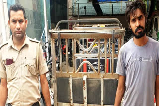 e rickshaw thief arrested