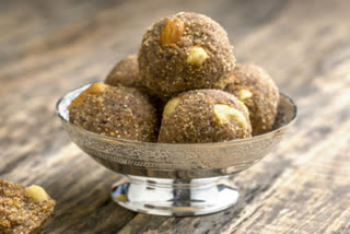 learn-how-to-make-health-millets-laddu-at-home-full-recipe