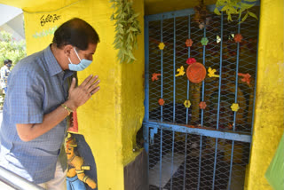 chif  cip vinay bhasker comment about pochamma bonalu in warangal