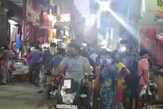many customers observed at nangal market in delhi on the occasion of rakshabandhan