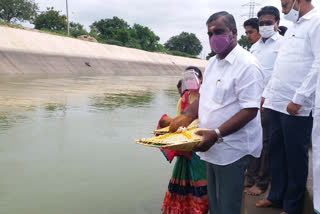 special-worship by MLA Somashekar reddy