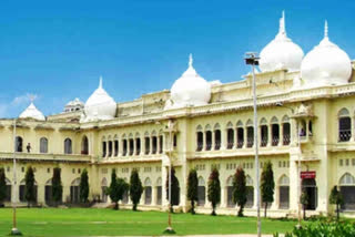 lucknow university.