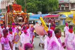 devotees reached sambalpur shiv temple