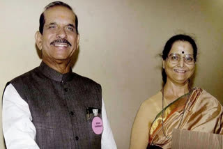 former chief minister' wife angha joshi demise