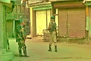 Curfew imposed in Srinagar on Aug 4 and 5