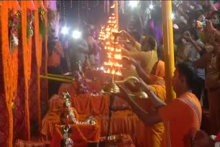 'Aarti' at the ghat of Saryu river