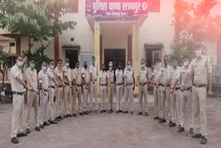 ratanpur-police-pledged-to-protect-people-on-occasion-of-rakshabandhan