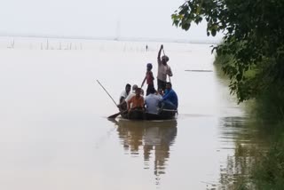 गोण्डा में कई गांव बाढ़ की चपेट में.