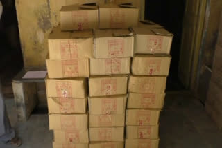 Country liquor,  Country liquor boxes seized,  Country liquor boxes seized in bharatpur  Illegal liquor in Bharatpur