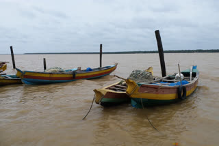 cyclone effect in gouthami godavari river in east godavari district
