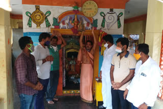 bjp leaders special worships at temples in warangal district