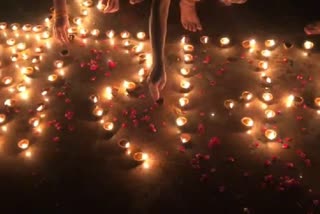 Students and teachers lit lamps in JNU on occasion of ram mandir bhumi pujan