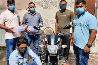 police arrested miscreant involved in robbery case from karawla nagar in delhi