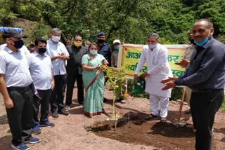 Forest Minister Kanwarpal Gujjar arrives at tree plantation program in panchkula