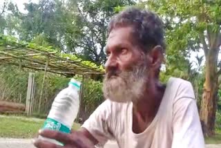 Unidentified old man rescued in Sarthebari Barpeta Assam etv bharat news