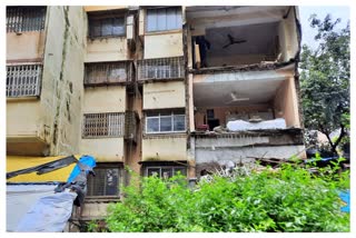 omkar building collapse in mumbai