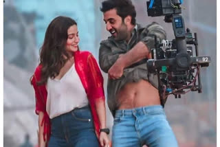 throwback BTS picture of Alia Bhatt and Ranbir Kapoor from the sets of ‘Brahmastra’