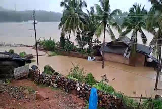 Overflow of gangavali: People are in flood threat