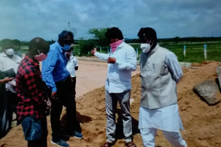 sc and st commission member visittiruumalapur village in mahabubnagar