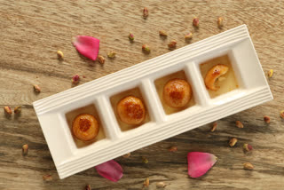 #RakshaBandhanSpecial: Sweeten up your celebrations with homemade Gulabjamuns