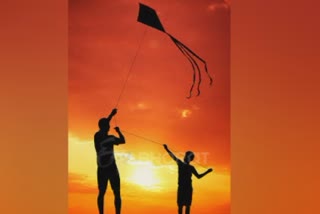 Kite flying (saved)