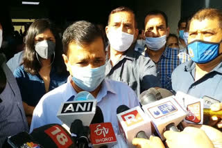 CM Kejriwal arrives in AIIMS and knows the condition of the rape victim girl in delhi