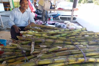 উৎকট গৰমত কুঁহিয়াৰ ৰসৰ ব্যাপক চাহিদা