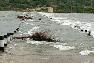 ಶೀಲಹಳ್ಳಿ ಸೇತುವೆ ಮುಳುಗಡೆ