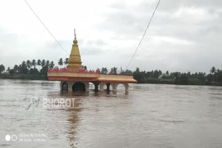 Heavy rain in Chikkodi leads fear of flood in Area