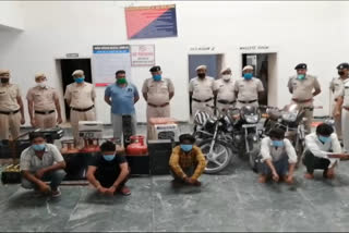 hisar police arrested six members of inter state loot gang