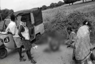 auto-rolled-down-and-lady-died-in-rayadurgam-mandal