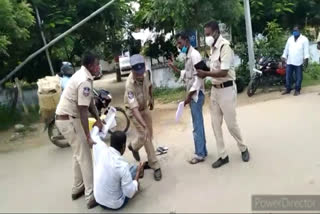 Farmers commit suicide attempt in front of police station for land in siddipet