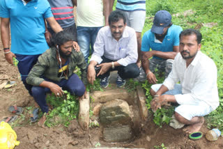 Mallamaji Inscription Found Fn Shivamogga