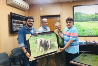 Union Minister Babul Supriyo visits zoo in delhi