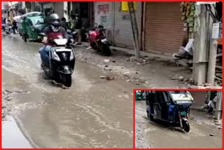 suman colony people facing problem due shabby road