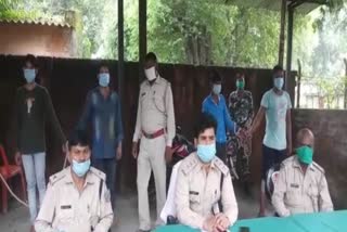 4 bike thieves arrested in dhanbad, 4 thieves arrested in dhanbad, crime news of dhanbad, धनबाद में 4 बाइक चोर गिरफ्तार, धनबाद में 4 चोर गिरफ्तार, धनबाद में अपराध की खबरें