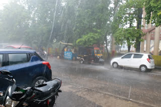 The weather department has warned of heavy rain in hoshangabad
